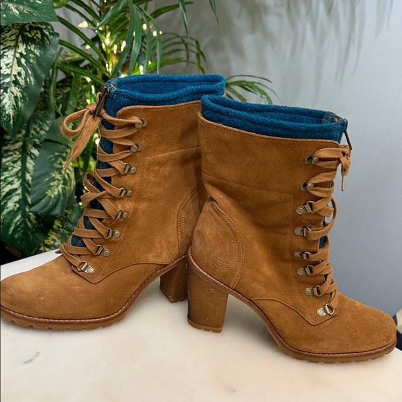 UGG Tan Lace-Up Boots with Teal Lining - Picture 2 of 9